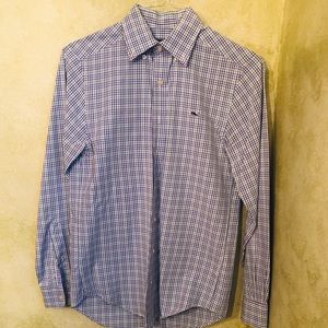 Vineyard vines button down shirt